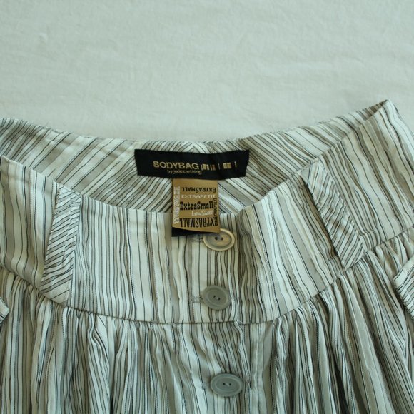 Skirt from Bodybag by Jude, Canadian designer - Picture 3 of 3